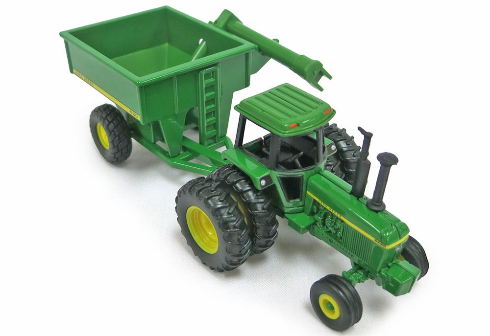 JOHN DEERE 4430 TRACTOR on duals with CHASER BIN Collector Models