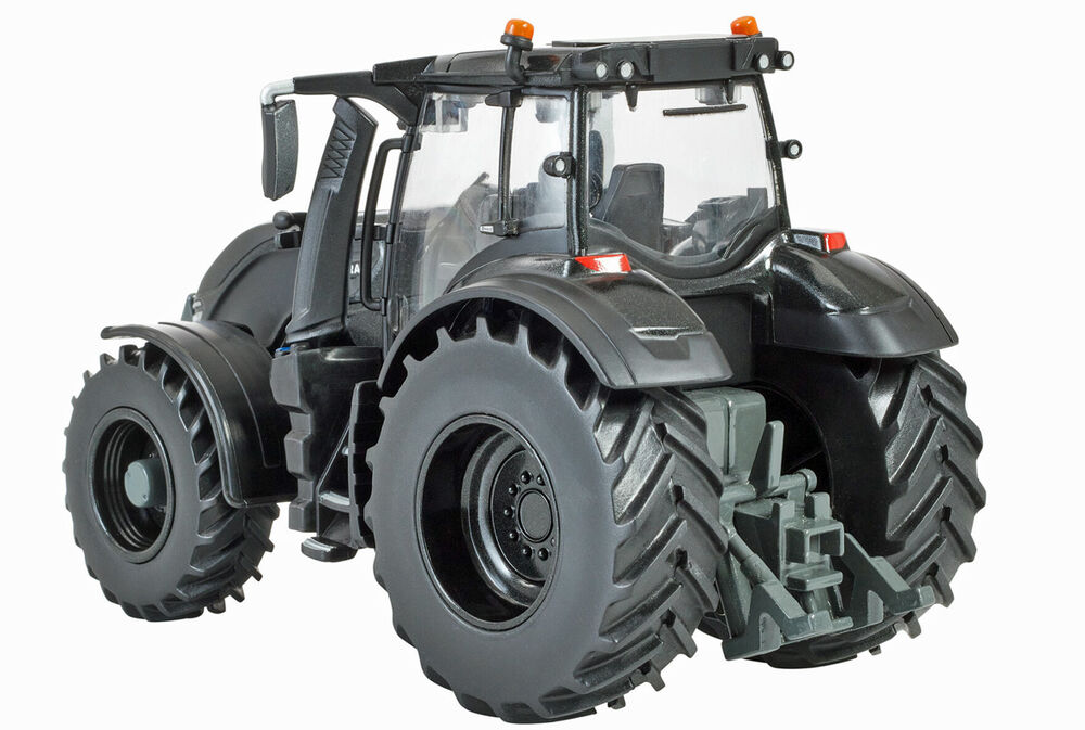 VALTRA Q305 VERSU TRACTOR Collector Models